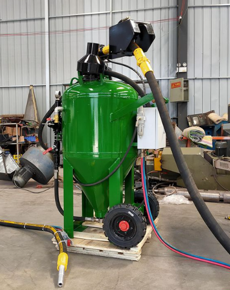 甘孜移动式喷砂机 户外施工效率翻倍